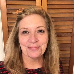 Meet your Posher, Louann